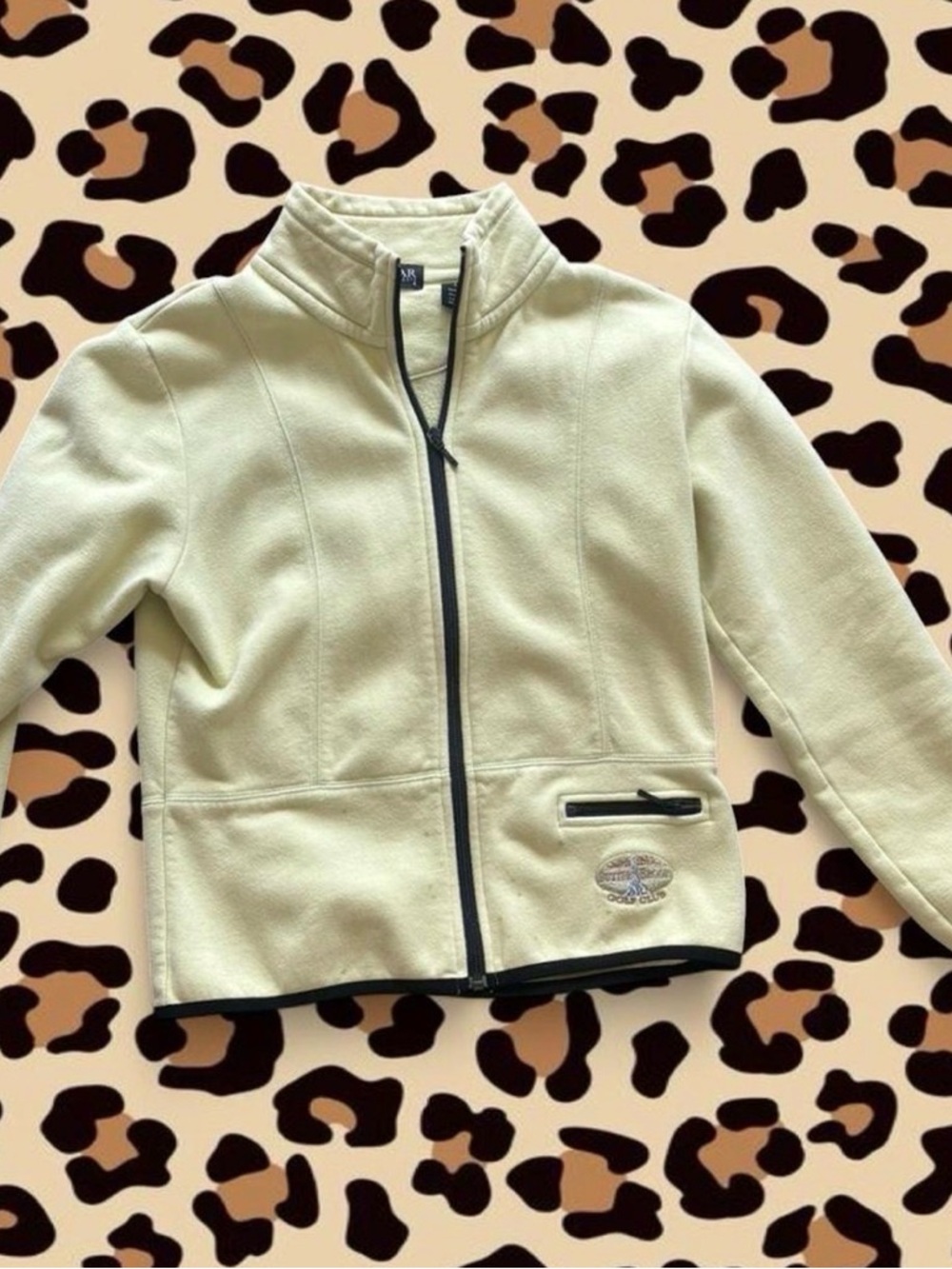 Gear For Sports Cream Fleece Jacket with Black Logo Tag